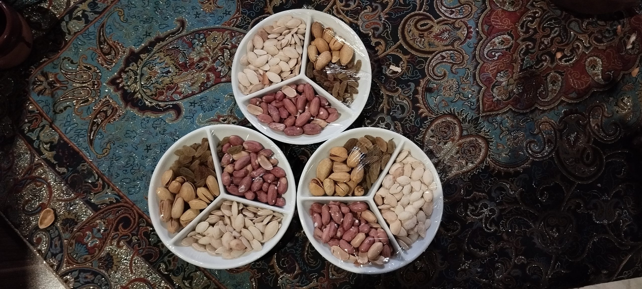 آجیل – رستوران گلاب